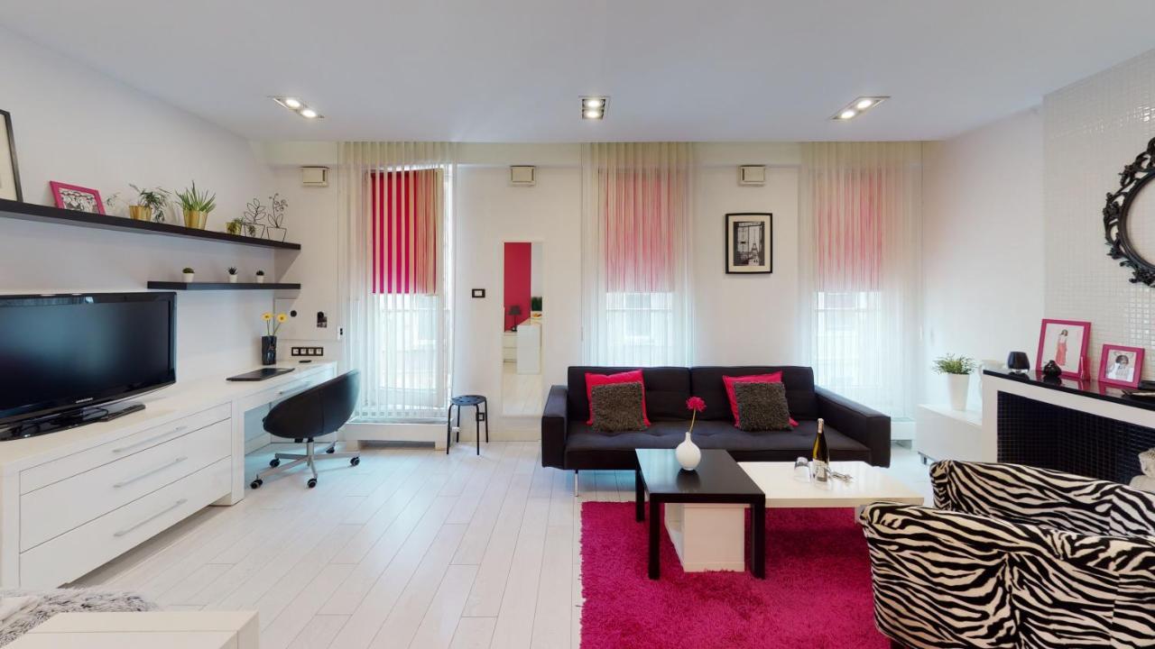 Pink Apartment Rydygiera 2A Tectum Apartments Breslavia Esterno foto