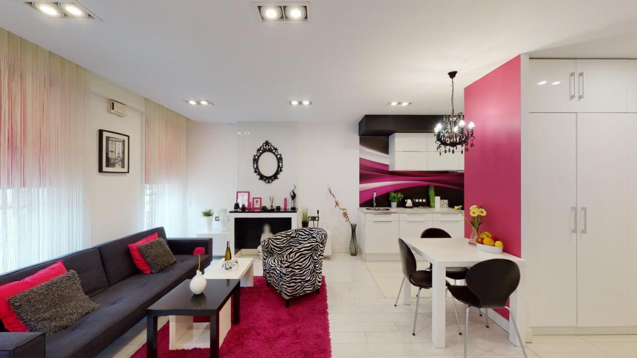 Pink Apartment Rydygiera 2A Tectum Apartments Breslavia Esterno foto